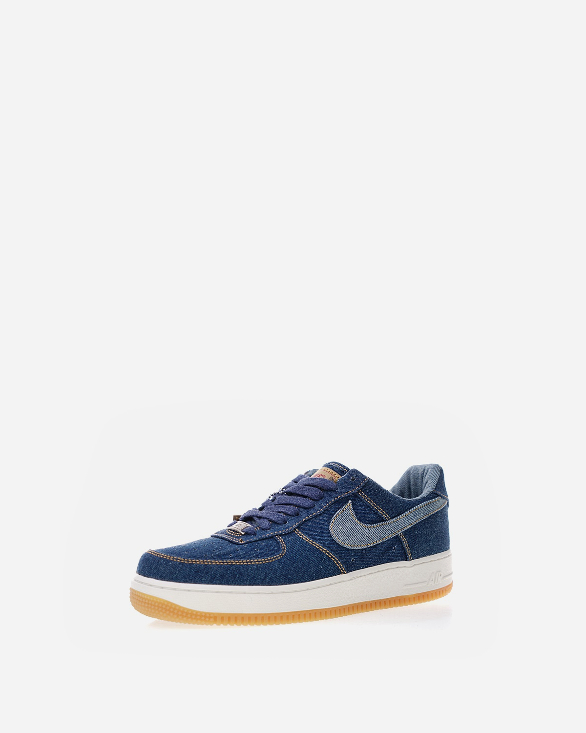 NIKE x AIR FORCE 1