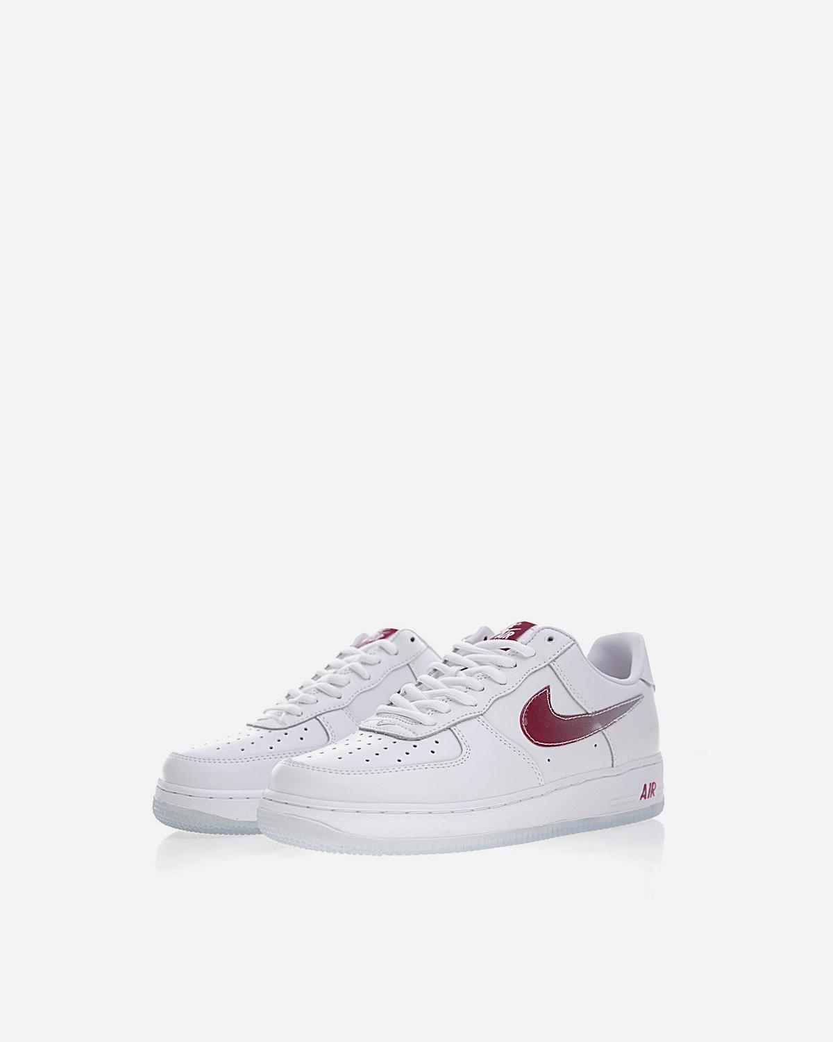 NIKE x AIR FORCE 1