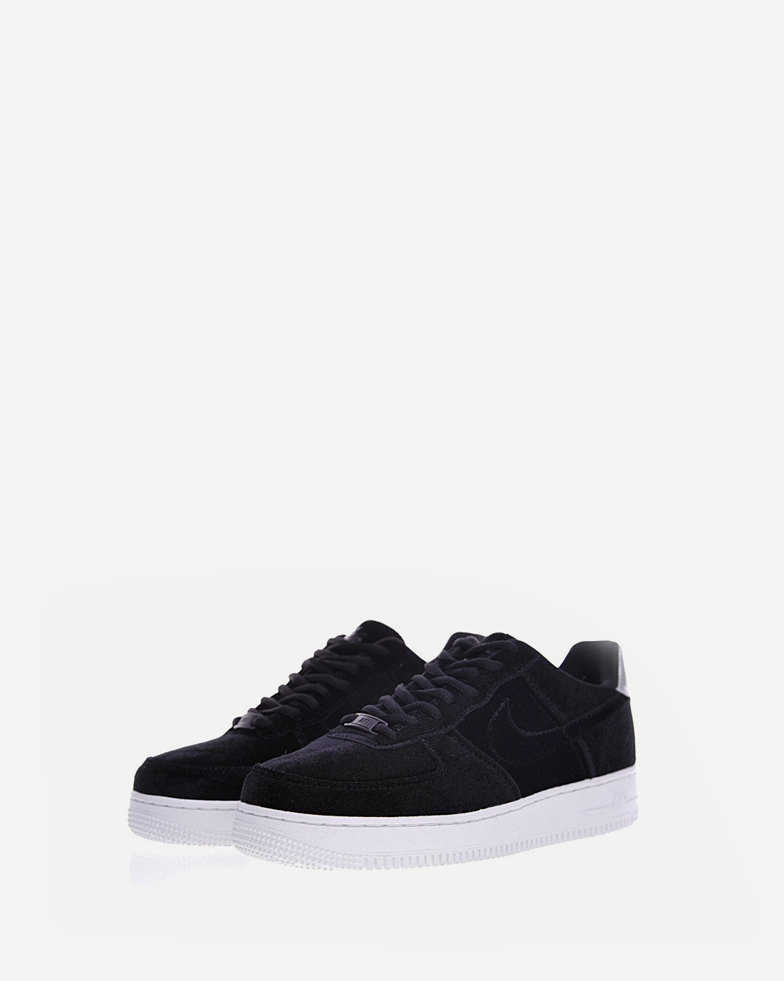 NIKE x AIR FORCE 1 VELVET