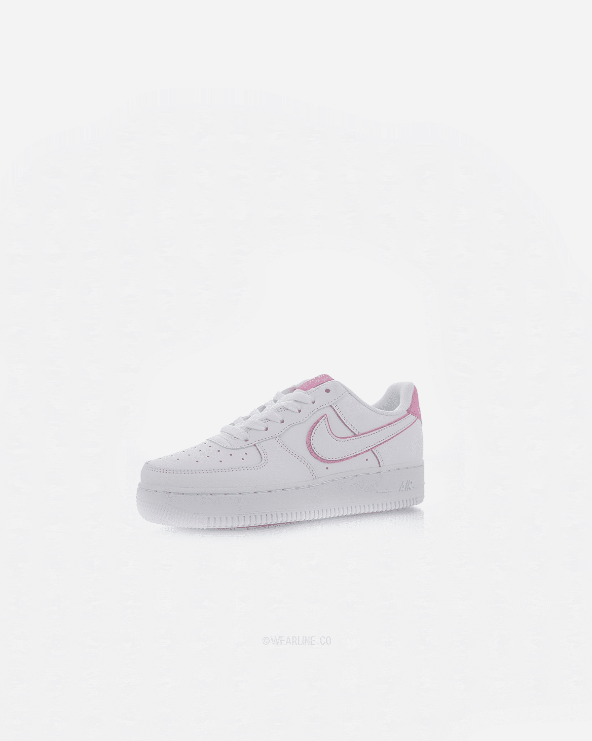 NIKE x AIR FORCE 1