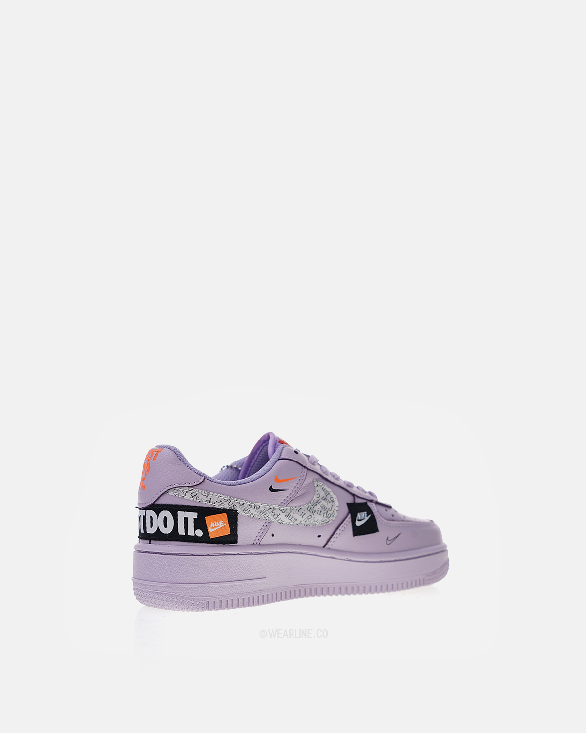 NIKE x AIR FORCE 1 “JUST DO IT”
