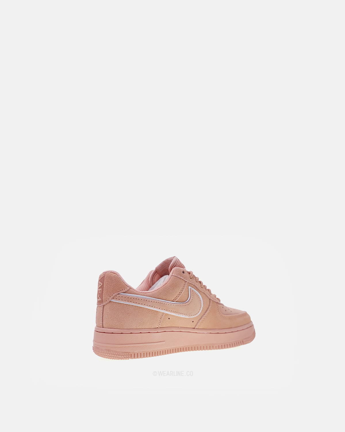NIKE x AIR FORCE 1