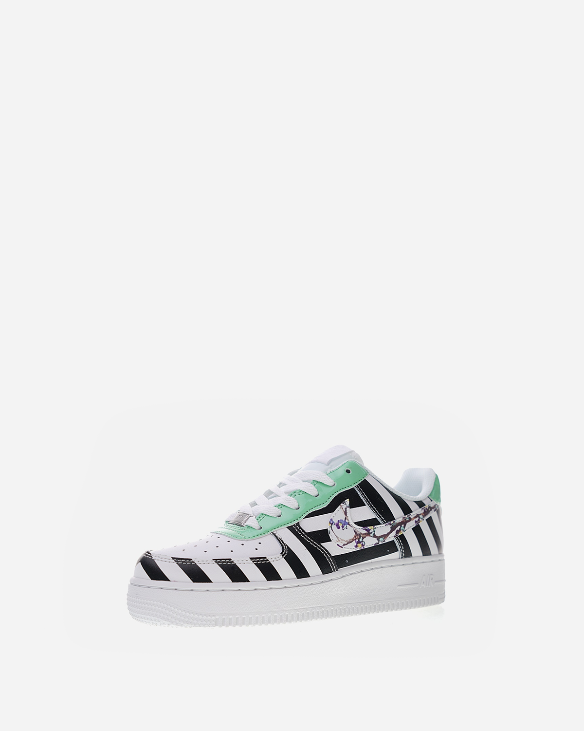 NIKE x AIR FORCE 1 “OFF-WHITE”